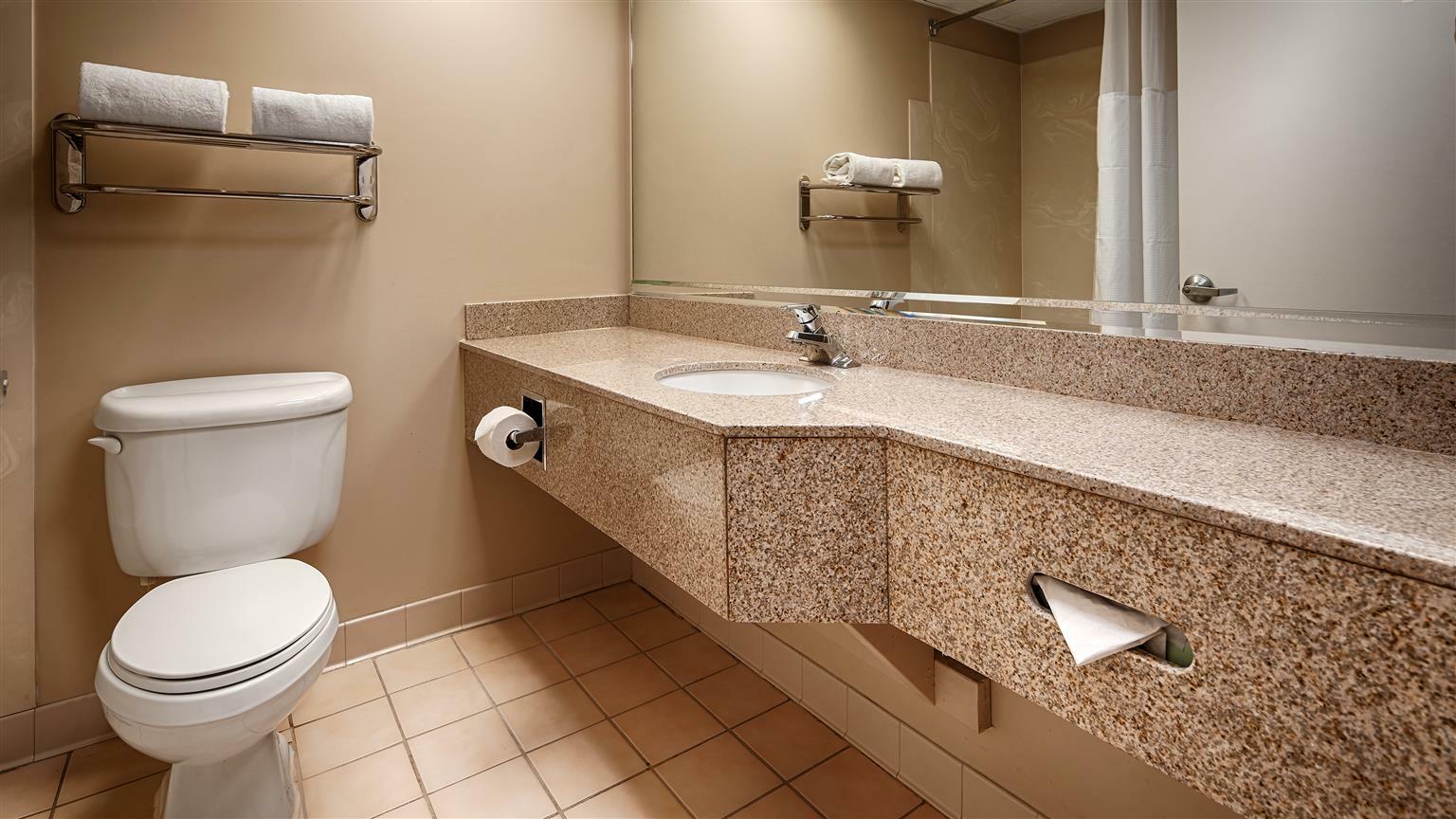 Best Western Plus Suites Greenville Exterior photo