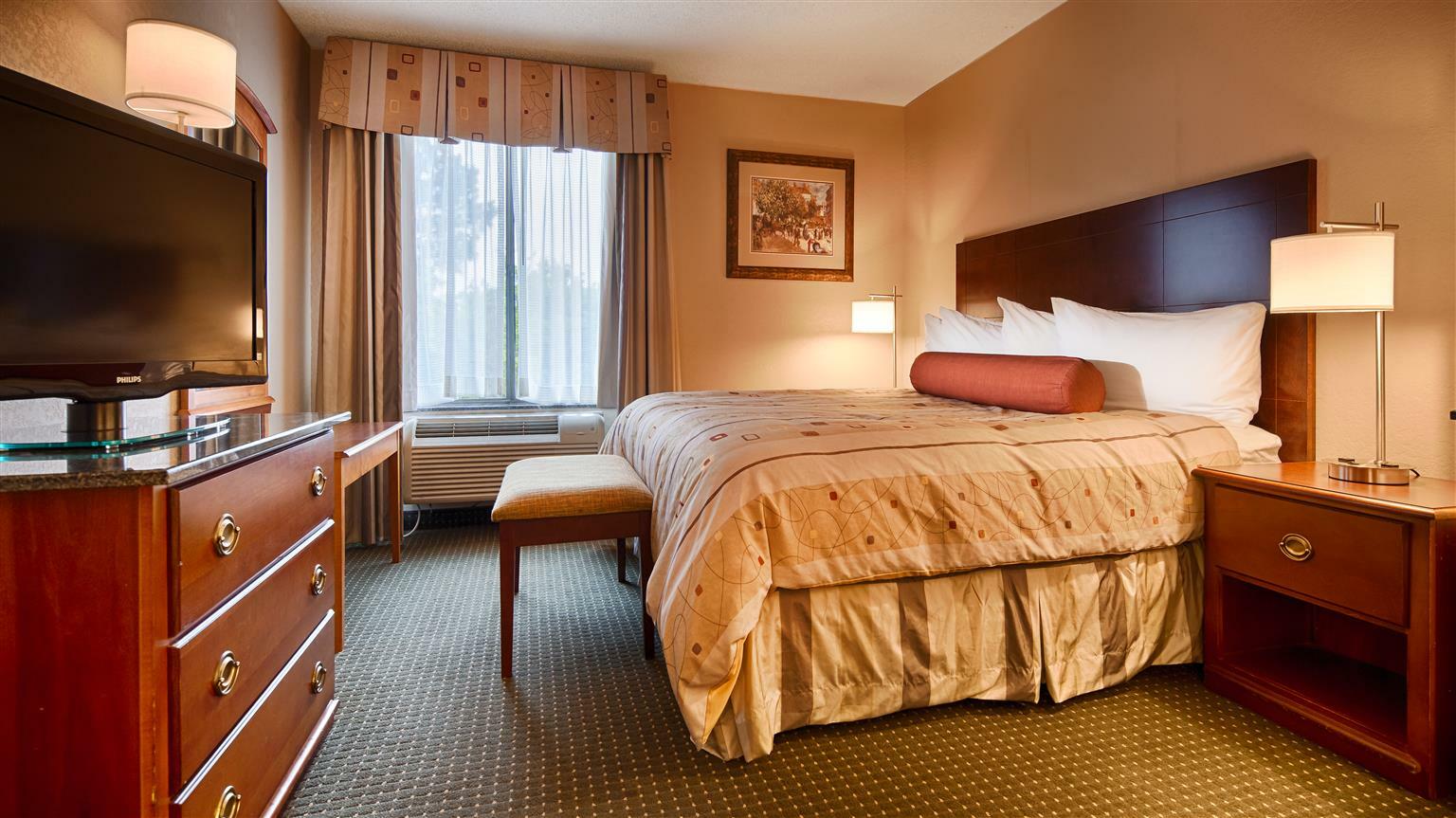 Best Western Plus Suites Greenville Exterior photo